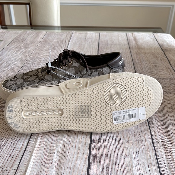 Coach Skate Lace Up Sneaker In Signature Jacquard - Picture 7 of 7
